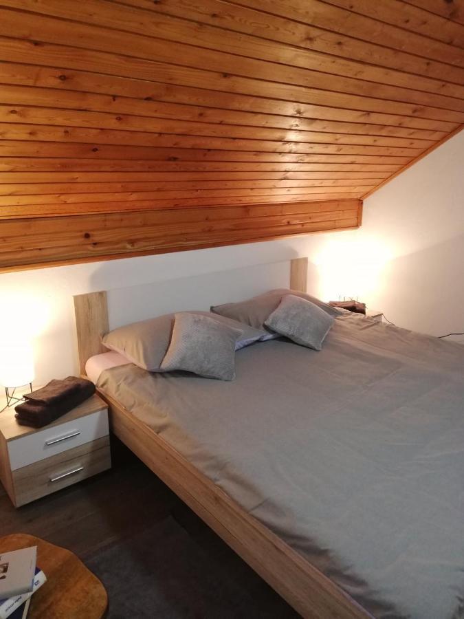 אוגולין Holiday Home Tin מראה חיצוני תמונה